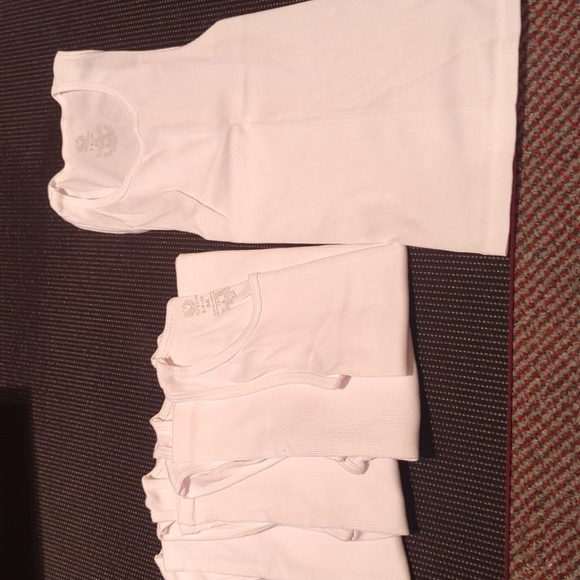 5x boys undershirts - Picture 1 of 2